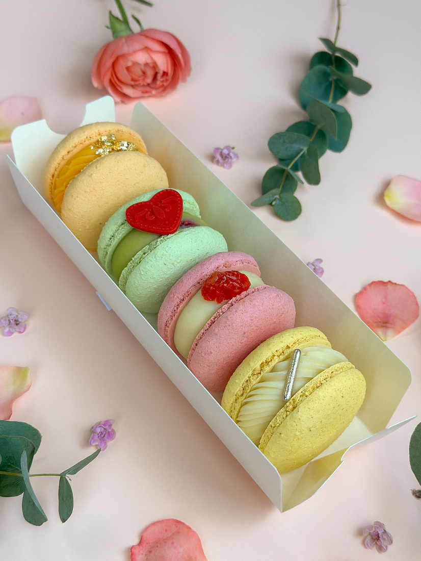 картинка Пирожные макаронс*4